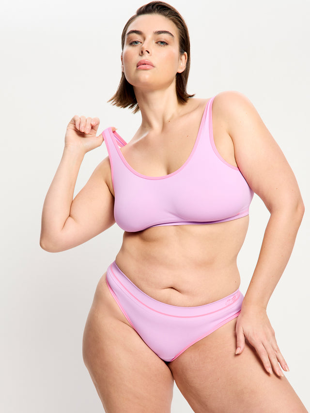 CZBABENAVIOW_MB_Smileyworld_Modibodi_Seamless_Bralette_Violet_Updated_3-4_Kaitlyn_16-XL.jpg