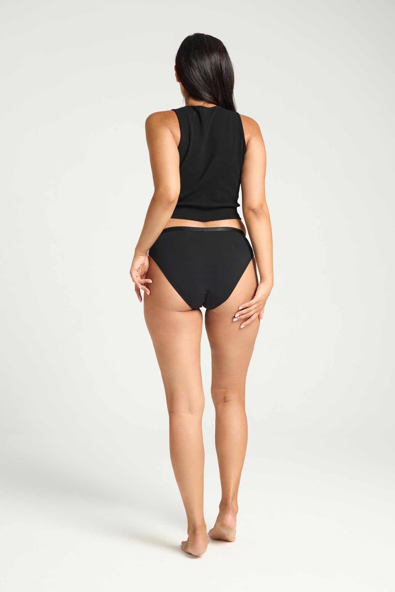 Period Classic Bikini - Heavy Overnight in Black | Modibodi