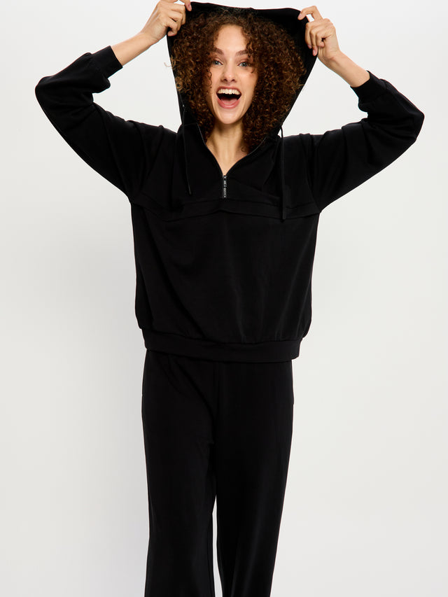 Half-Zip Hoodie Black