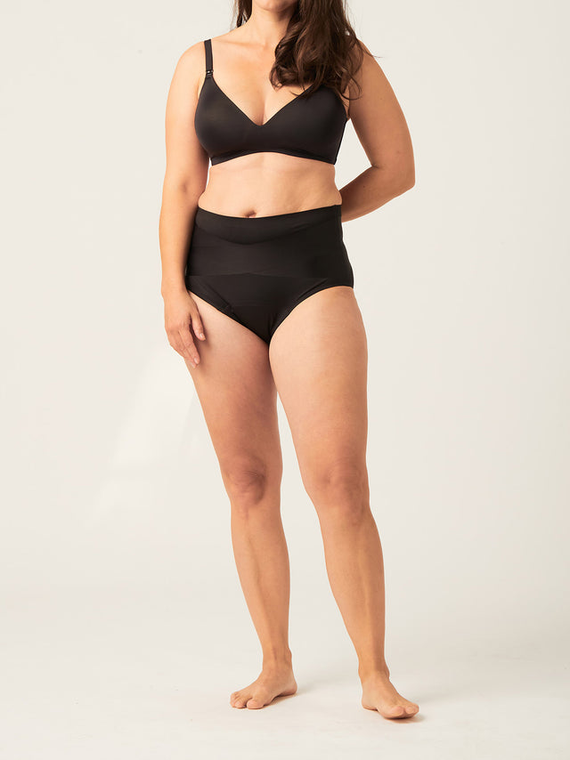 Postpartum Control Brief Moderate Black