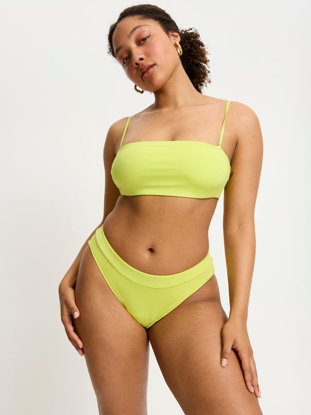 SmileyWorld® | Modibodi Bandeau Bralette & Cheeky Brief Set