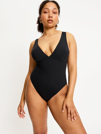 大切な Swimwear Period V Black in Light - Piece One Plunge 水着・ラッシュガード